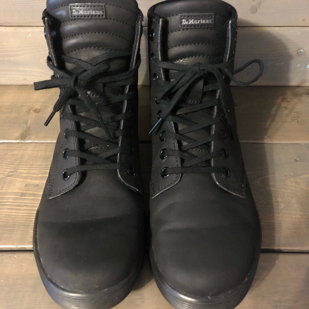 DR MARTEN’S WOMEN'S MATTE CASUAL BOOTS